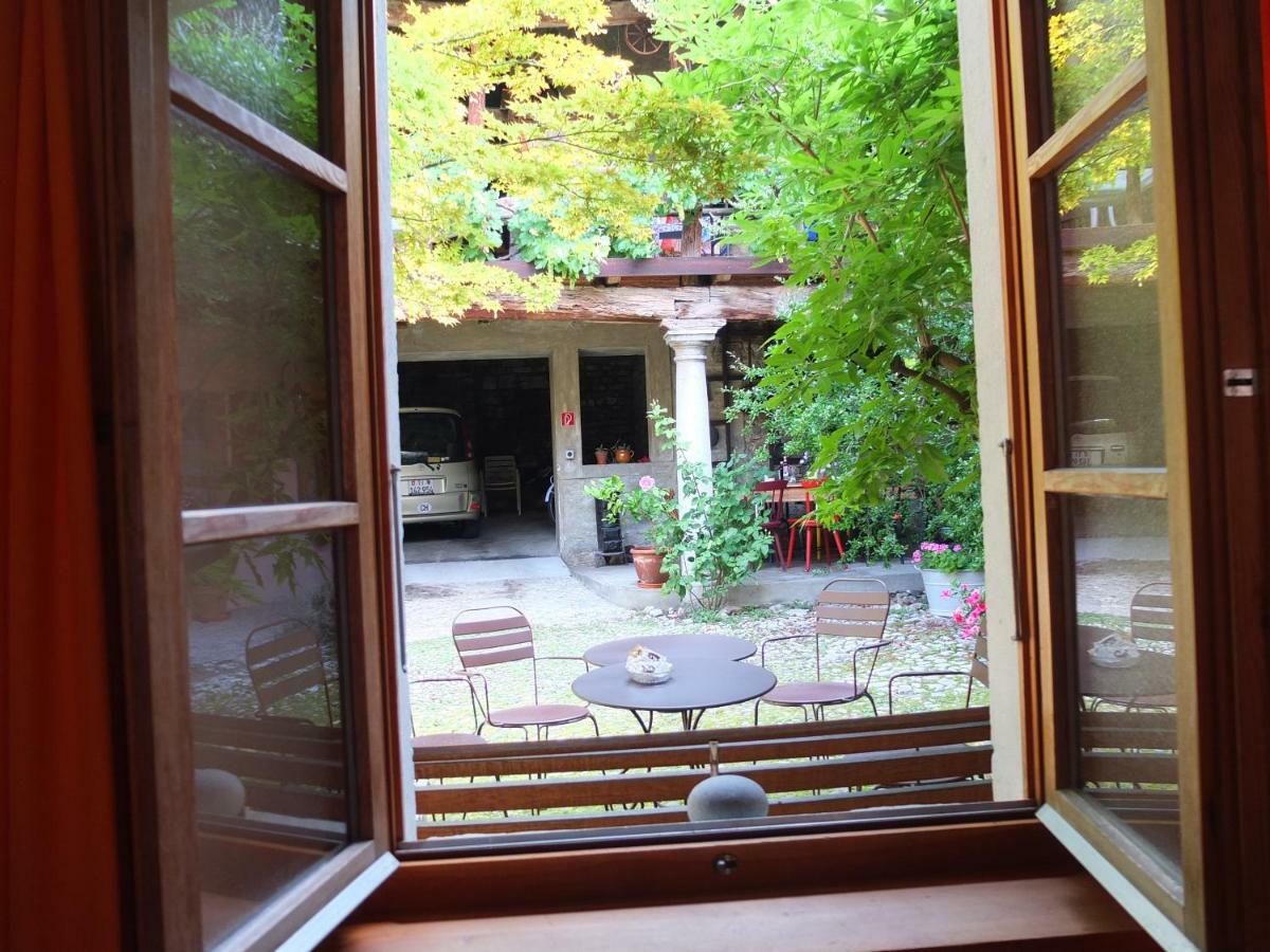 Charming B&B And Osteria La Crisalide Meride Exterior photo